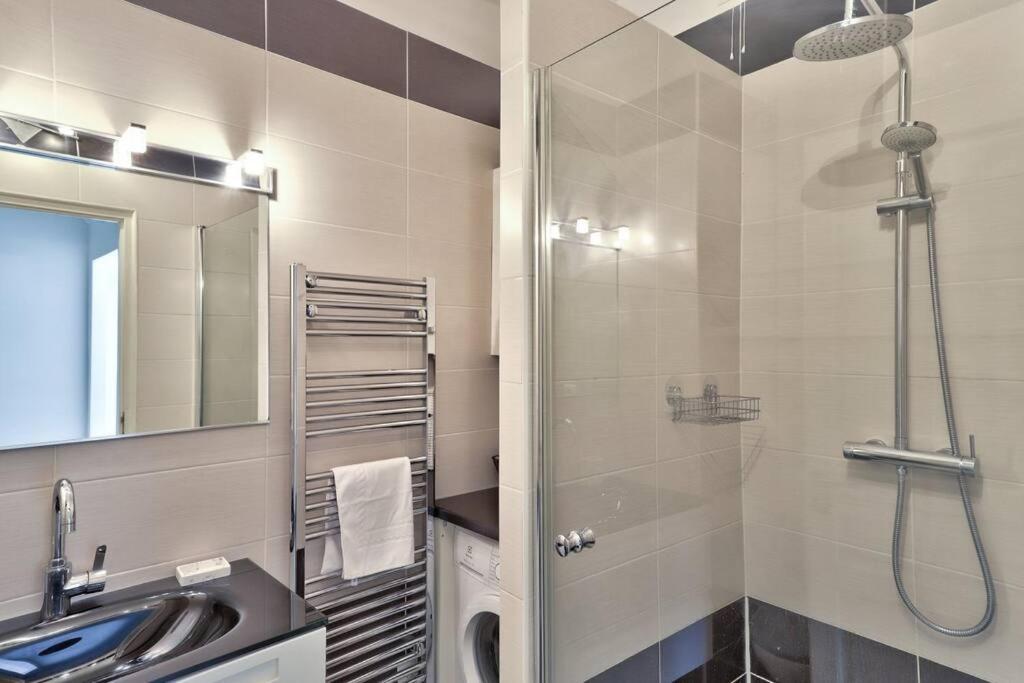 L29 Lenval Beach At 1Min Walk To Sea Front Ac Balcony Nisa Exterior foto